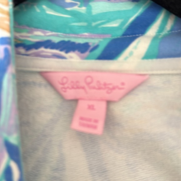 Lilly pull
Over - Picture 5 of 5